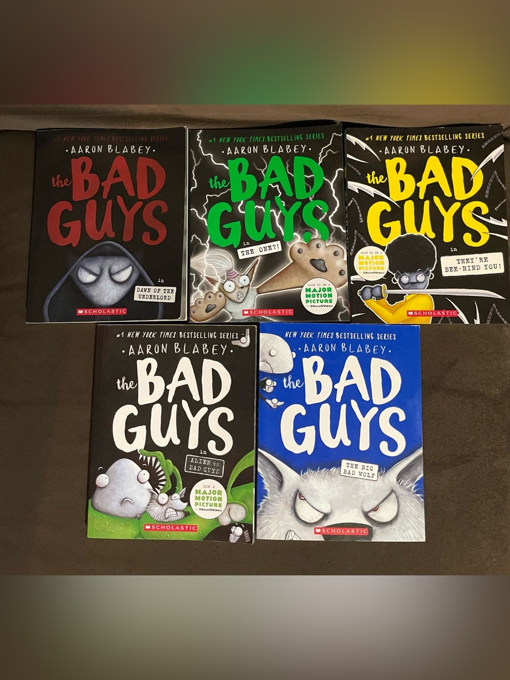 Scholastic The Bad Guys Book Set - Red, Green, Yellow, Black, Blue